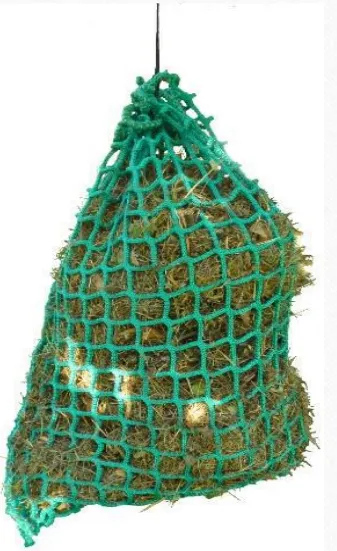 Sac filet à foin Vert Ø5mm renfort 8mm  1m50 x 1m00 #60